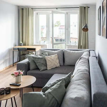 Apartment Green House